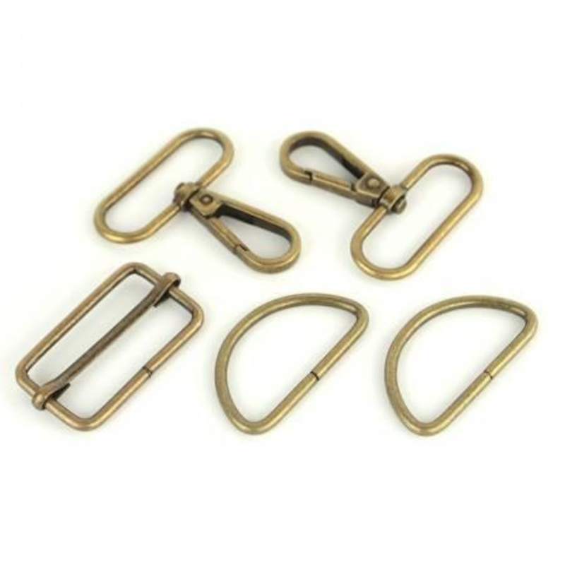 Basic Hardware Set 1 -1/2" Antique STS195A